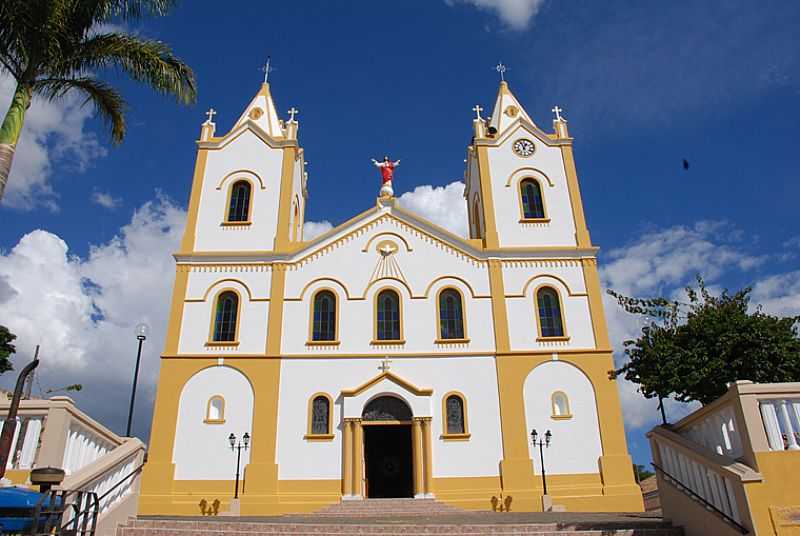 CRISTINA-MG-MATRIZ DO DIVINO ESPRITO SANTO-FOTO:CRISTINA.MG.GOV.BR - CRISTINA - MG