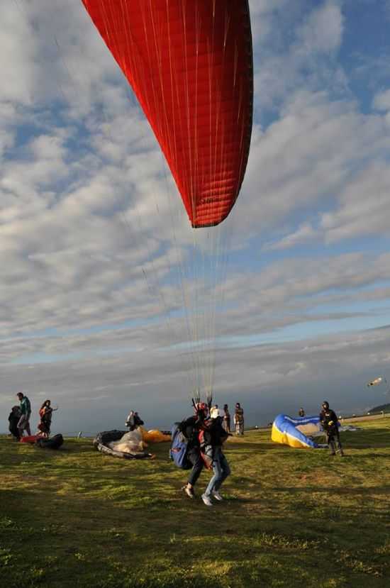 VOO PARAPENTE, POR GLEDSON PEREIRA SOUZA   - CUPARAQUE - MG