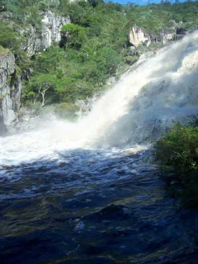 CACHOEIRA  DEZ 2009, POR SUELLI - CURIMATA - MG