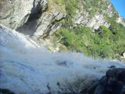 CACHOEIRA DE CURIMATA, POR S - CURIMATA - MG