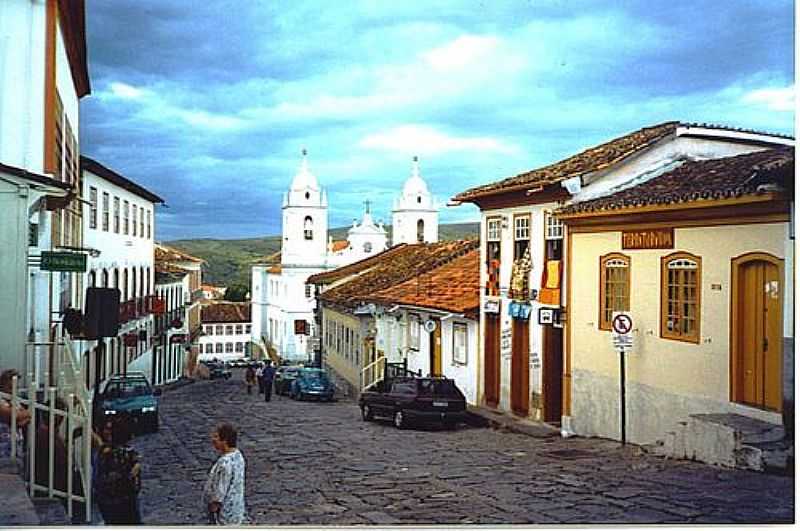 DIAMANTINA - MG POR ANDR SALIYA  - DIAMANTINA - MG