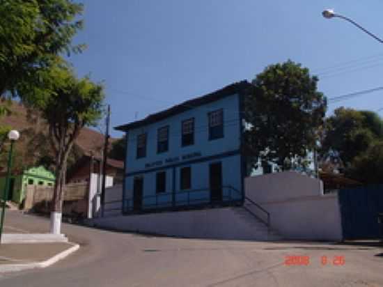 BIBLIOTECA PBLICA MUNICIPAL-FOTO:GERALDO SALOMO[PANORAMIO] - DIOGO DE VASCONCELOS - MG