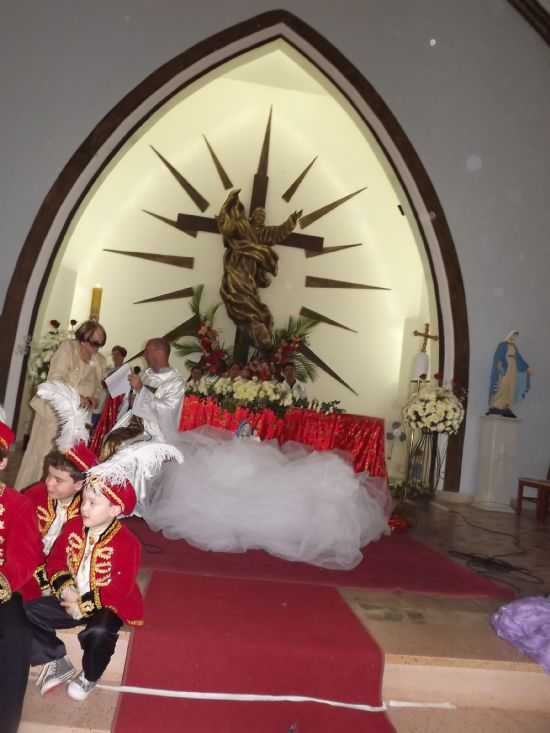 LINDA FESTA EM 2012, POR ANA DOMINGUES DE GODOY SANTOS - DIONSIO - MG