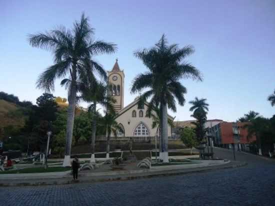 CENTRO, POR CLAUDIA - DIONSIO - MG