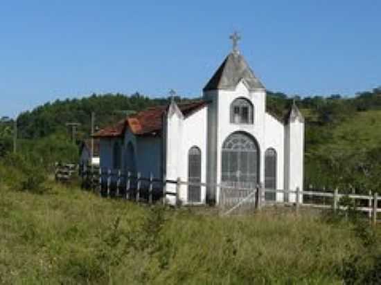 CAPELA DE N.SRA.APARECIDA EM DIVINPOLIS-FOTO:ALTEMIRO OLINTO CRIS - DIVINPOLIS - MG