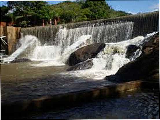 REPRESA DOM JOAQUIM-FOTO:ROBERTO GLORIA[PANORAMIO] - DOM JOAQUIM - MG