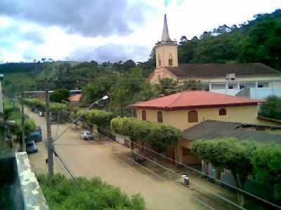 CENTRO, POR ROSIANE ALVES - DONA EUZBIA - MG