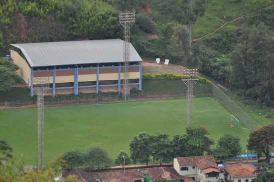 CAMPO DE FUTEBOL, POR JUNIOR BRASIL - DORES DE GUANHES - MG