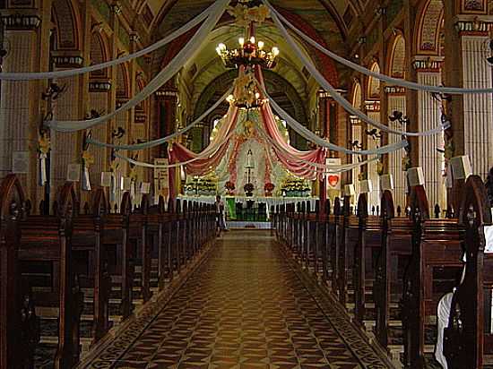 INTERIOR DA IGREJA DE N.SRA.DAS DORES EM DORES DO TURVO-MG-FOTO:RODRIGO PADULA DE OL - DORES DO TURVO - MG