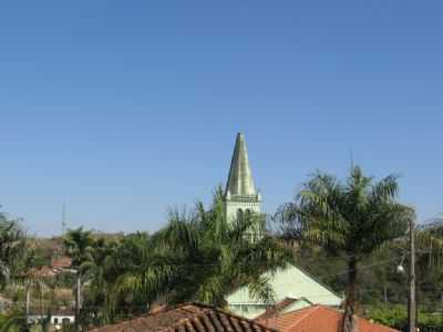 VISTA DO  ALTO DO CRUZEIRO, POR ACS ARILDA - DORESPOLIS - MG