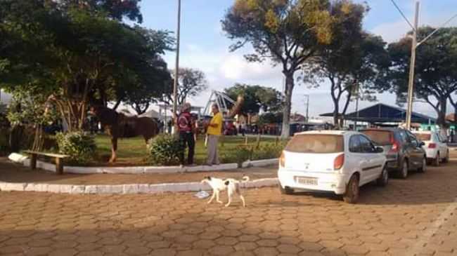 POR RICARDO CELSO DE SOUZA - DOURADINHO - MG