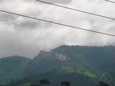 MORRO DO CRUZEIRO DE ENGENHIRO CALDAS, POR LUCAS HENRIQUE - ENGENHEIRO CALDAS - MG