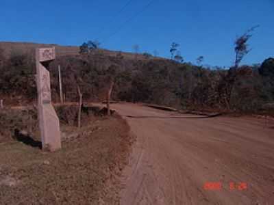 PONTE SOBRE O RIO DAS VELHAS-FOTO:GERALDO SALOMO  - ENGENHEIRO CORREIA - MG