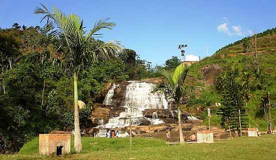 ERVLIA-MG-CACHOEIRA DA USINA E ARREDORES-FOTO:AMARILDO SOUZA - ERVLIA - MG