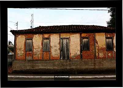 CASA DA PORTA ALTA, POR BRUNO CAMARGOS - ESTRELA DO INDAI - MG