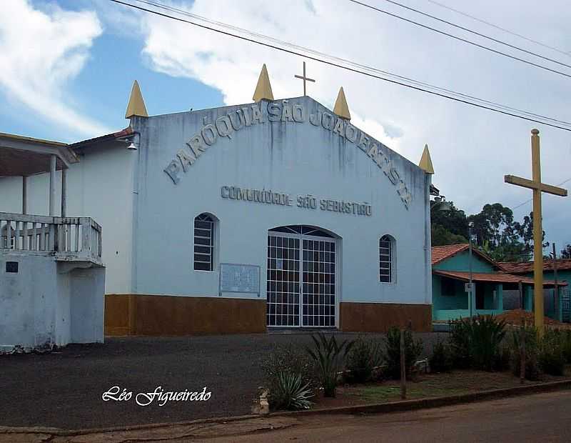 ESTRELA DO SUL-MG-PARQUIA DE SO JOO BATISTA NO DISTRITO DE DOLEARINA-FOTO:LEONARDO FIGUEIREDO - ESTRELA DO SUL - MG