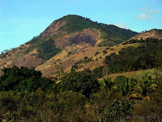 SERRA DO BRITO EM EUGENPOLIS-MG-FOTO:FRANZ ALBERT - EUGENPOLIS - MG