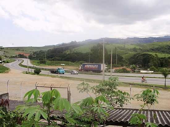 RODOVIA FERNO DIAS EM EXTREMA-FOTO:RUI-CARDOZO - EXTREMA - MG