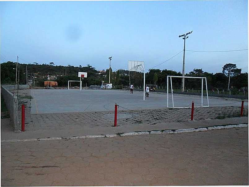 FELCIO DOS SANTOS-MG-QUADRA DE ESPORTES-FOTO:SERGIO COUTO - FELCIO DOS SANTOS - MG