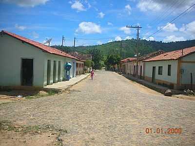 RUA DE FIDELNDIA-FOTO:REGINALDO CIBRAO  - FIDELNDIA - MG