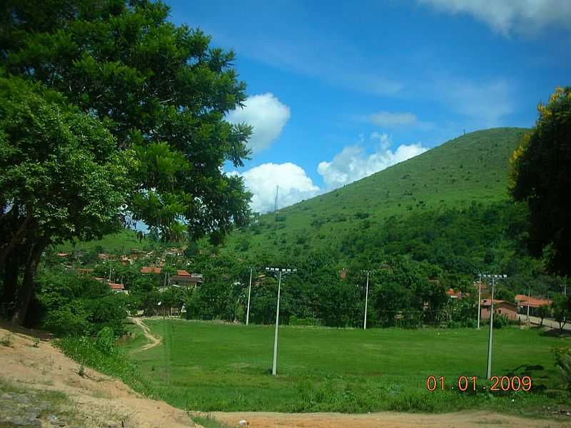 FIDELNDIA-MG-CAMPO DE FUTEBOL-FOTO:REGINALDO CIBRAO - FIDELNDIA - MG