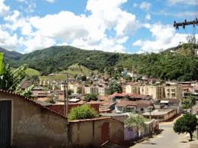 FLORESTA-MG-VISTA DO BAIRRO-FOTO:PT.WIKIPEDIA.ORG - FLORESTA - MG