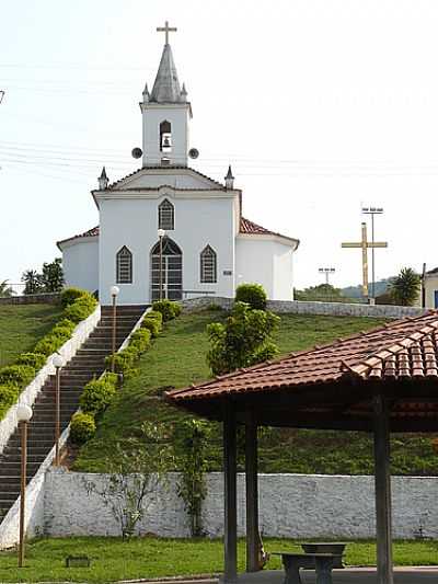 IGREJA STO. ANTNIO, POR ALTEMIRO O. CRISTO - FLORESTAL - MG