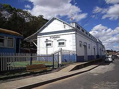 ESTAO FERROVIRIA, POR ROBSON DANTAS - FORMIGA - MG