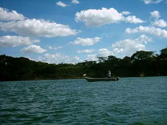 RIO GRANDE EM FRONTEIRA-MG-FOTO:
IVAIR TURCO - FRONTEIRA - MG