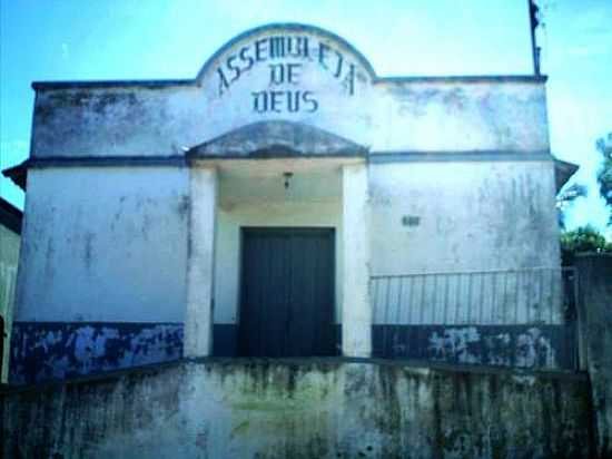 IGREJA DA ASSEMBLIA DE DEUS-FOTO:EUGENIO RIBAS [PANORAMIO] - FRONTEIRA DOS VALES - MG