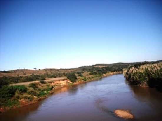 RIO DAS VELHAS-FOTO:LEANDRO DURES[PANORAMIO] - FUNILNDIA - MG