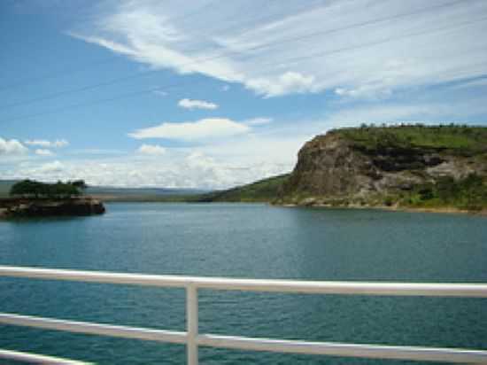 VISTA DA REPRESA-FOTO:ALEXANDRE BONACINI[PANORAMIO] - FURNAS - MG