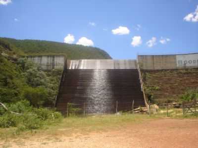BARRAGEM DE GAMELEIRAS, POR LU - GAMELEIRAS - MG