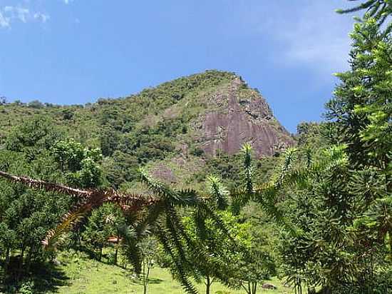 PEDRA DO FORNO EM GONALVES-MG-FOTO:ACCOSTA - GONALVES - MG