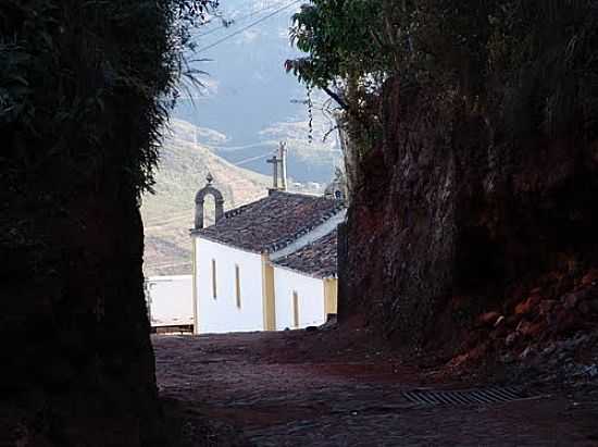 GROTAS DE MINAS-FOTO:JOAOBOZO10 [PANORAMIO] - GROTA - MG