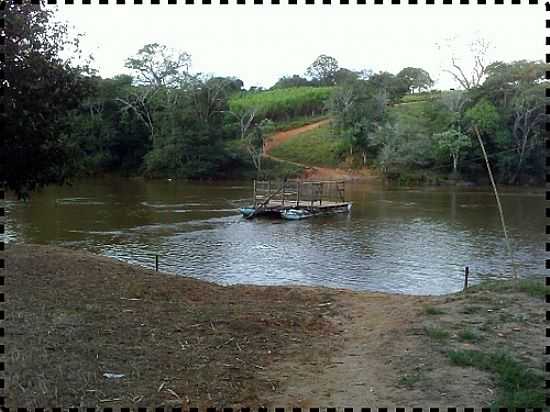 BALSA-RIO SAPUCA-FOTO:FER E CAH  [PANORAMIO] - GUAIPAVA - MG