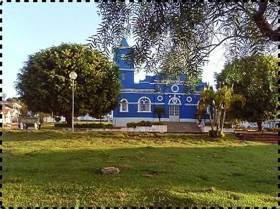 IGREJA-FOTO:FER E CAH [PANORAMIO] - GUAIPAVA - MG