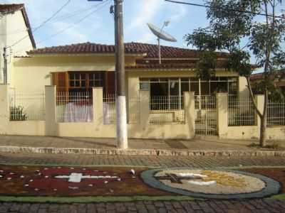 ESQUINA DA PRAA - RUA ENTEITADA, POR MAURICIO MINCHILLO - GUARANSIA - MG