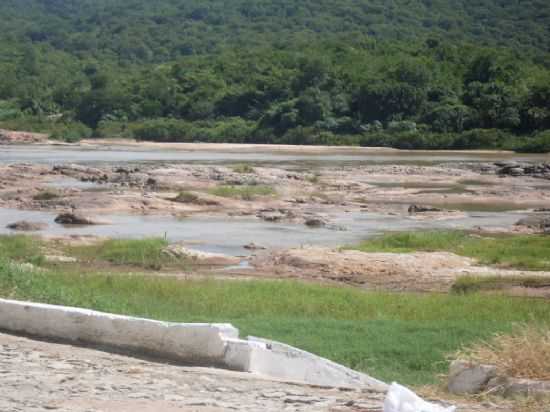 RIO JEQUITINHONHA , POR IVONE FERREIRA DA SILVA - GUARANILNDIA - MG