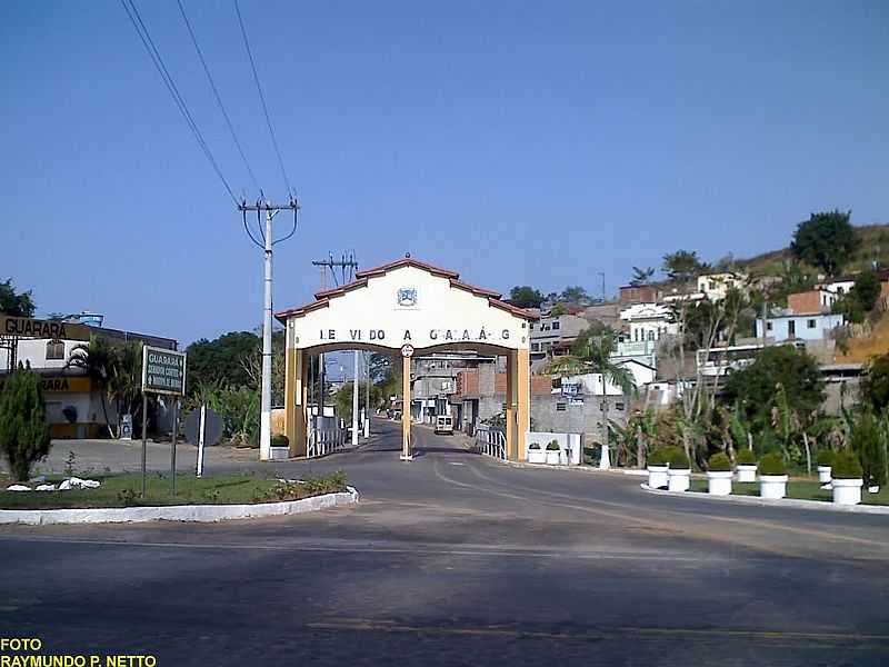 GUARAR-MG-PRTICO DE ENTRADA DA CIDADE-FOTO:RAYMUNDO P NETTO - GUARAR - MG