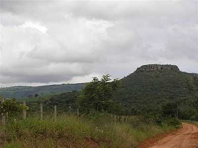 MORRO DA MESA POR ALINE PATRCIA HORIK - GUARDINHA - MG