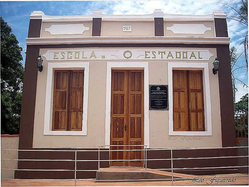 GUAXIMA-MG-ANTIGA ESCOLA ESTADUAL-FOTO:LEONARDO FIGUEIREDO - GUAXIMA - MG