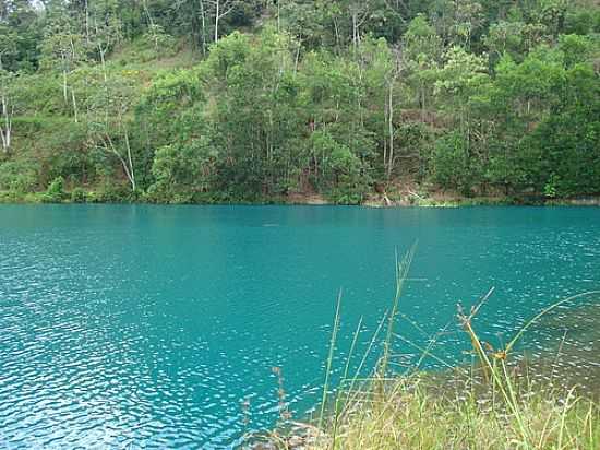 LAGOA AZUA-FOTO:ELDER FBIO - SERRA DO NAVIO - AP