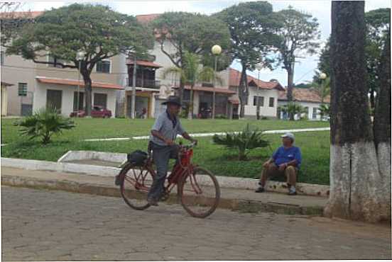 P SANTO ANTNIO, POR POR ALENCAR LINDEMBERG ESPINHA (MAESTRO) - IBERTIOGA - MG