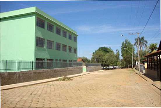 ESCOLA MUNICIPAL DR MRIO B. NASCIMENTO, POR POR ALENCAR LINDEMBERG ESPINHA (MAESTRO) - IBERTIOGA - MG