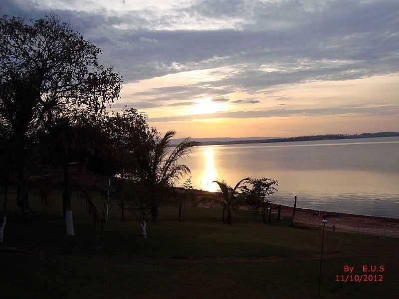 IBIRACI-MG-LINDO AMANHECER NO RIO GRANDE-FOTO:EUS - IBIRACI - MG