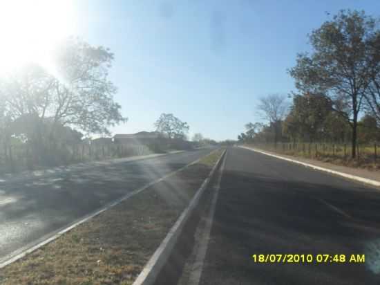 ENTRADA DA CIDADE, POR ALEXANDRE DOS SANTOS - ICARA DE MINAS - MG