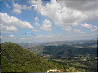 VISTA PANORMICA DA SERRA DA URTIGA, POR LUCINEA SANTOS SIQUEIRA - ILICNEA - MG