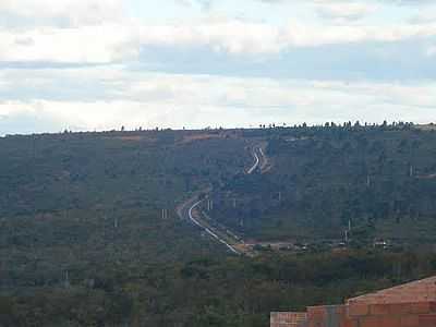 ESTRADA NA SADA DE INDAIABIRA-FOTO:WILLIAM FERNANDES DO  - INDAIABIRA - MG