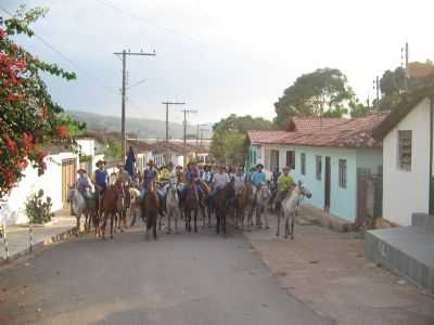 CAVALGADA, POR RENIEVERTON TELLES - INHA - MG
